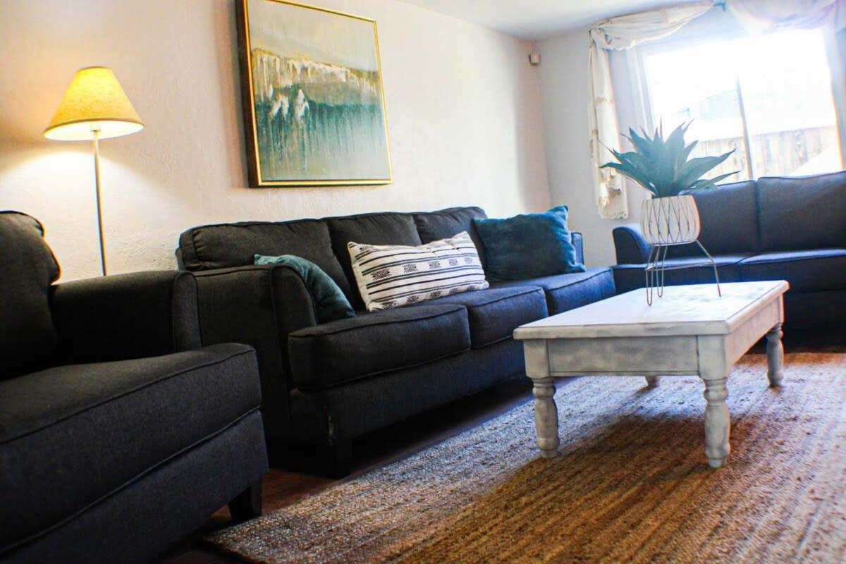 Hébergement de vacances Newly Renovated 2-bed Near Downtown-north Shore